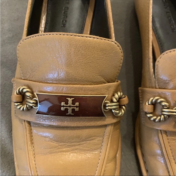 Tory Burch Perrine Loafer Pump with Logo Vamp Bit  6M Tan Square Toe Leather - Picture 3 of 11